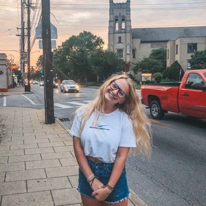 Meet your Posher, Sara kate